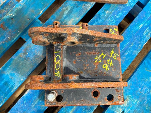 30mm QUICK HITCH HAMMER CRADLE ........001. 385224717