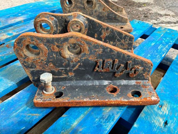 30mm QUICK HITCH HAMMER CRADLE ........001. 385224718
