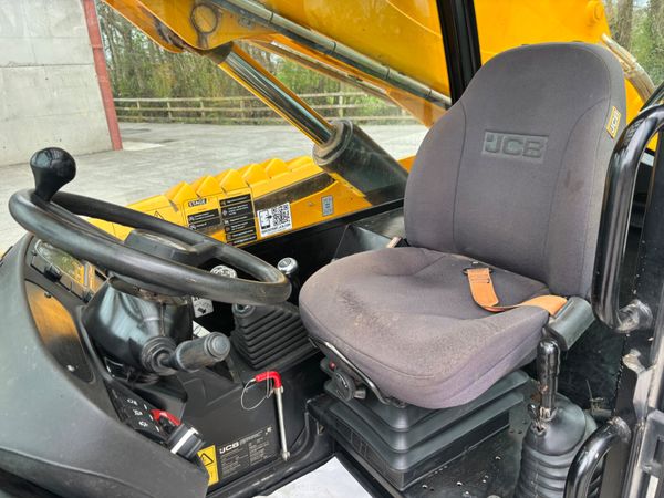 2022 JCB 540-140  (2750 Hours) 385224921