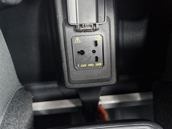 Volkswagen Caddy 2022 385225501