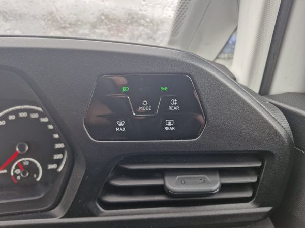 Volkswagen Caddy 2022 385225518