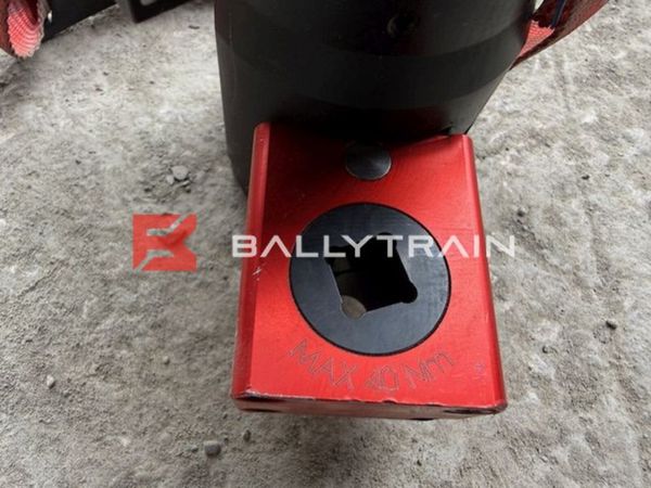 Tension Pro Multi Stage Bolt Tensioner (M27x3) 385229764