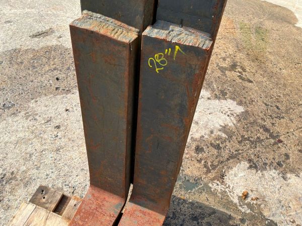 72" LONG FORKS...........25"CARRIAGE.........843v. 385235878