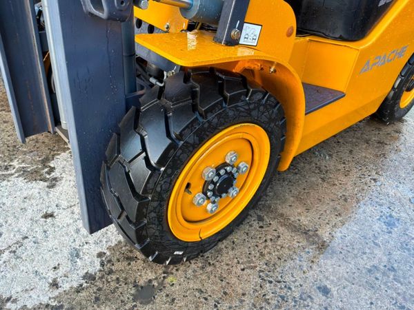 2026 APACHE 3 TON DIESEL FORKLIFT.....2 STAGE. 385303001