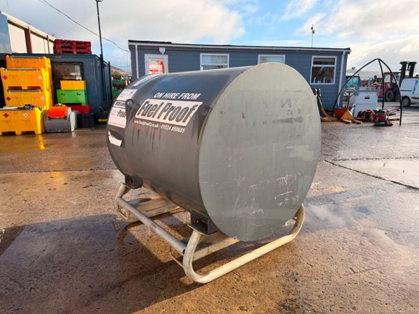 1000 LITRE FUEL PROOF BUNDED BOWSER ...464d 385305367