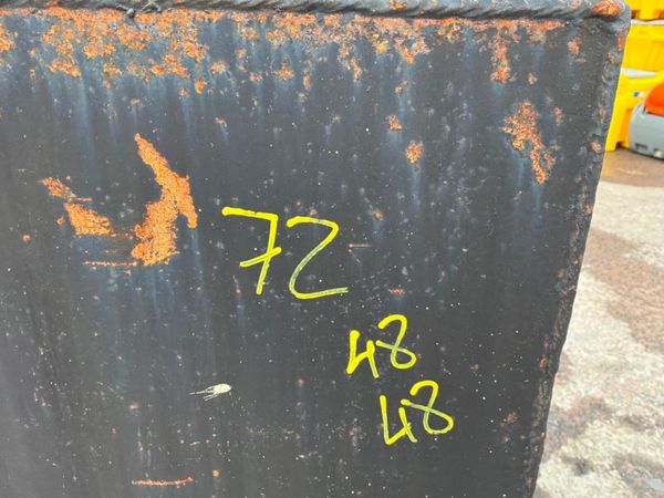 2700lts DIESEL FUEL STORAGE TANK........129 385312841