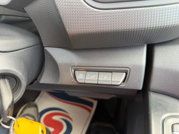2025 RENAUT TRAFIC AUTO 9 SEATER 385449698
