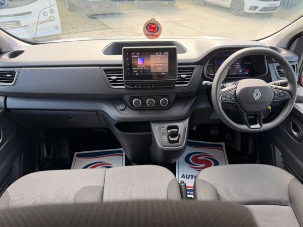 2025 RENAUT TRAFIC AUTO 9 SEATER 385449711