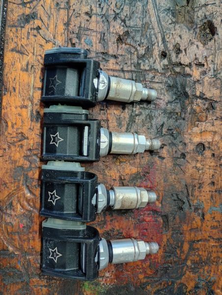 BMW g05 X5 tire pressure monitor 385452191