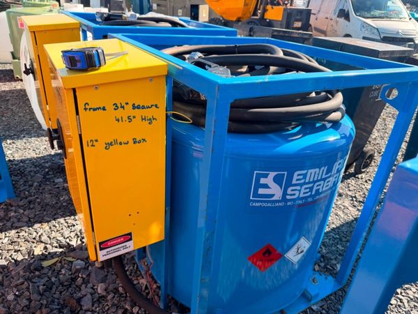 440lts FUEL BOWSER / STORAGE CUBE......2070h. 385454473