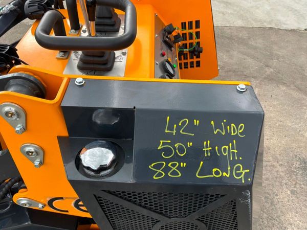 UNUSED 1150kg MINI SKID STEER LOADER.......1066 385476850