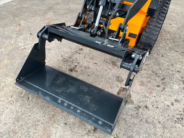 UNUSED 1150kg MINI SKID STEER LOADER.......1066 385476862