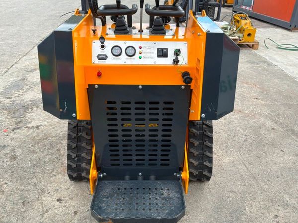 UNUSED 1150kg MINI SKID STEER LOADER.......1066 385476884