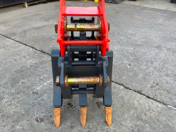 UNUSED  5 TYNE GRAB / GRAPPLE....50mm.........2069 385545277