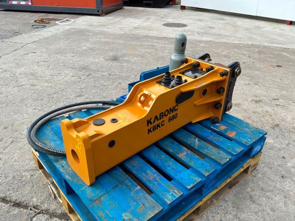 KBKC680 BREAKER / HAMMER....45mm Pins...2307d. 385545290