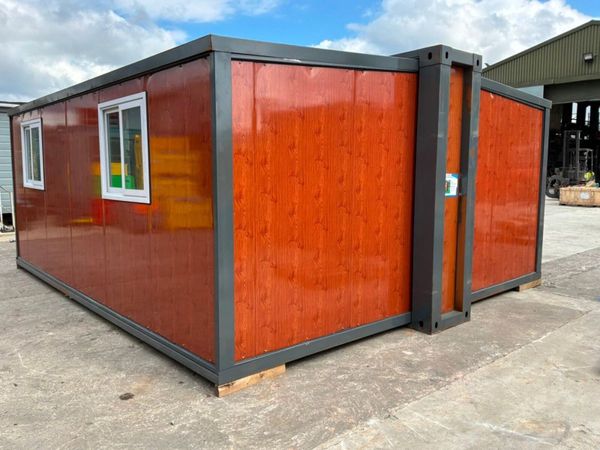 6.5mts x 6.3mts EXPANDING GARDEN CABIN......609 385567920