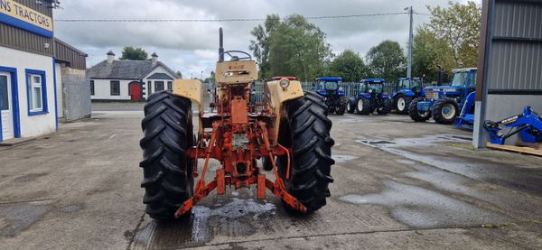 CASE 830 Comfort King 385571203