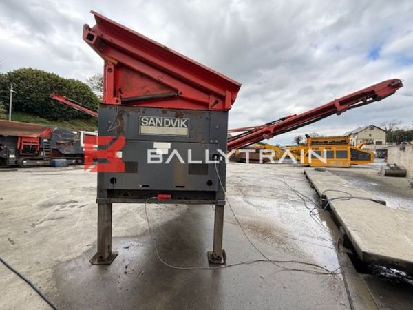 Sandvik QA451 3 Deck Screener (Doublescreen) 385572609