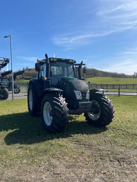 VALTRA N143 385655852