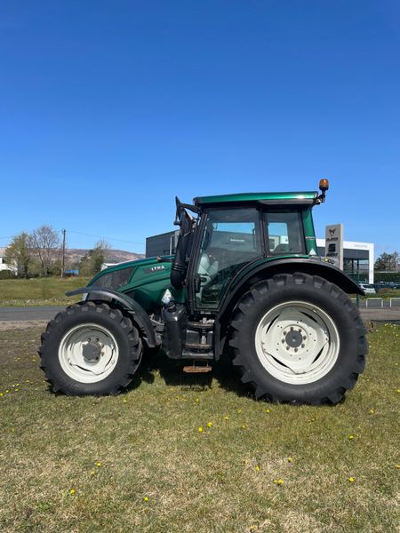 VALTRA N143 385655931