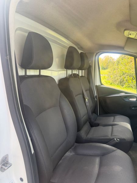 Renault Trafic 2021 CVRT INCLUDES VAT 385665531