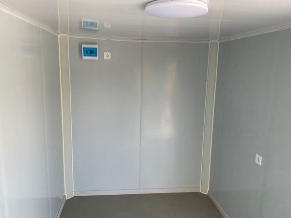 UNUSED 13ft x 7ft GARDEN ROOM / HOME OFFICE...941 385678398