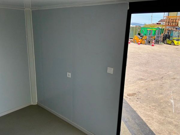 UNUSED 13ft x 7ft GARDEN ROOM / HOME OFFICE...941 385678403