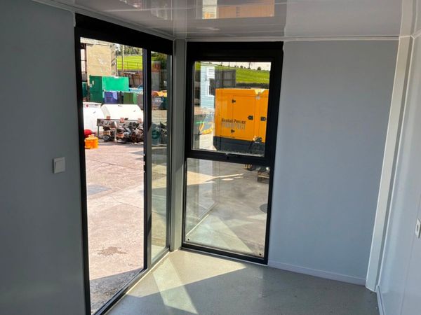 UNUSED 13ft x 7ft GARDEN ROOM / HOME OFFICE...941 385678405