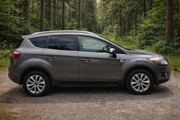 132 Ford Kuga 2.0TDI -ZETEC - 2 Seat Commercial 385623937