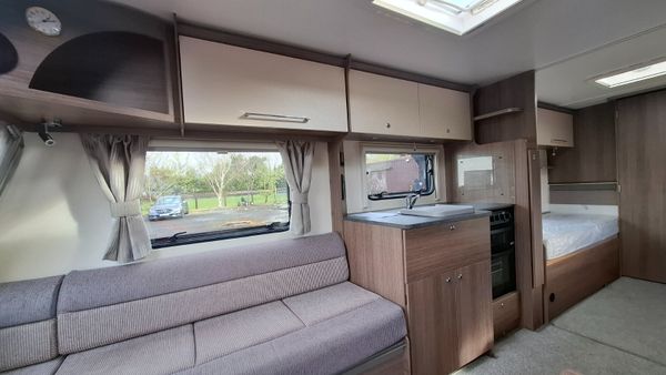 Bailey Phoenix 4 Berth Caravan 385633084