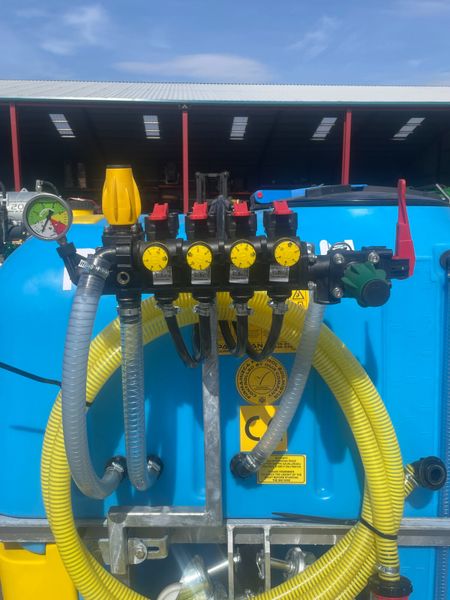 Parlayan 600L Sprayer 385745047