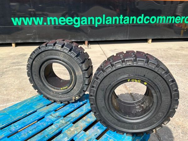 UNUSED 27 x 10-12 SOLID FORKLIFT TYRES......390d. 385765741