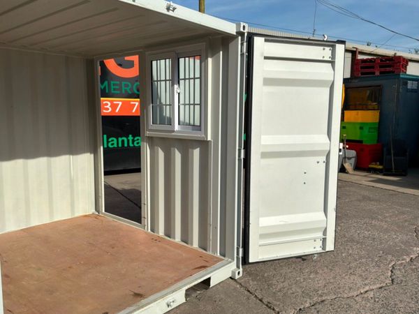 UNUSED 8ft STEEL STORAGE CONTAINER.........917d. 385765707