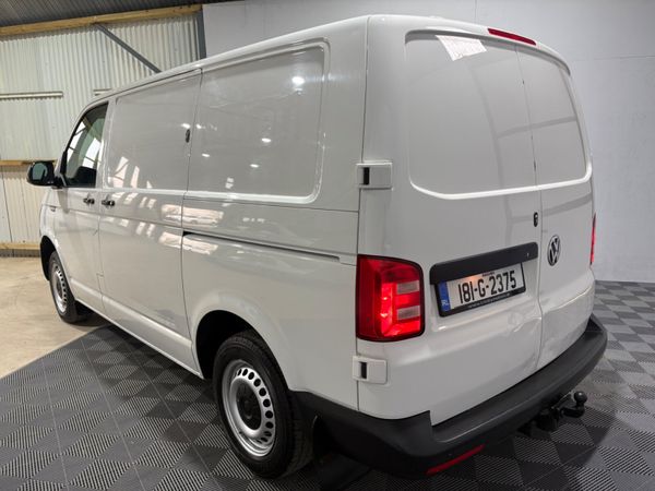 2018 Volkswagen Transporter 2.0 TDi 385707178