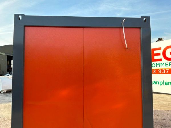 UNUSED 13ft x 7ft GARDEN ROOM.........REPAIRS. 385732458