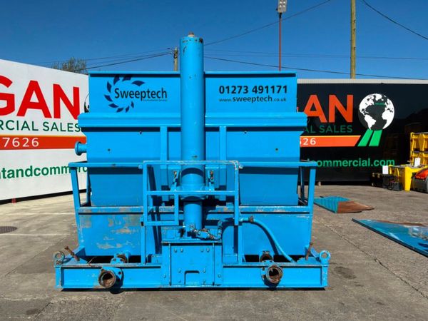 SELF TIPPING MOBILE WASTE DEWATERING PLANT. 385844608