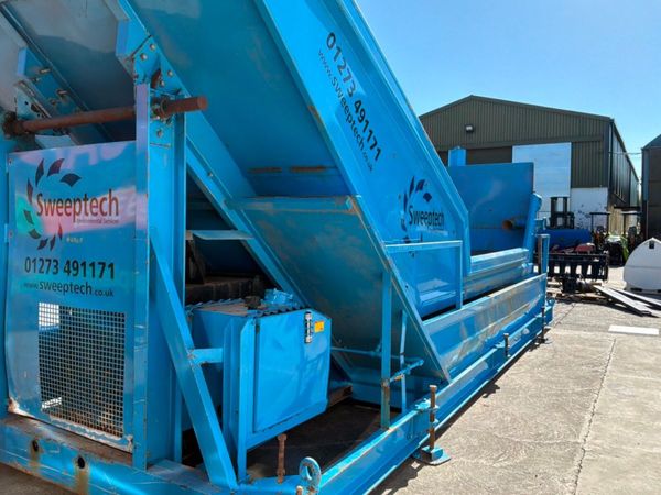 SELF TIPPING MOBILE WASTE DEWATERING PLANT. 385844619
