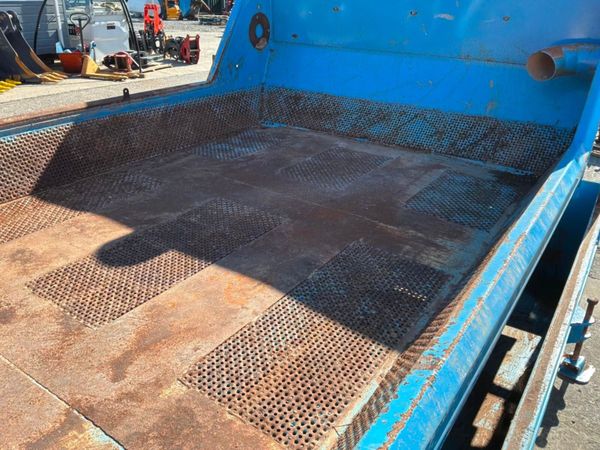 SELF TIPPING MOBILE WASTE DEWATERING PLANT. 385844620