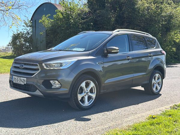 Ford Kuga 2019 commercial 2 seats 385845636