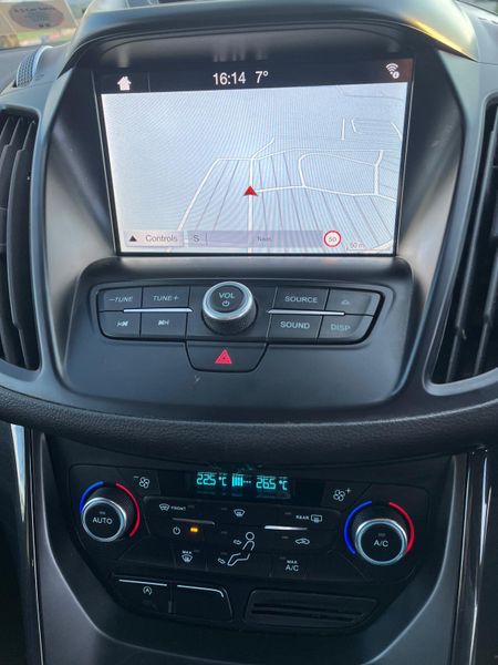 Ford Kuga 2019 commercial 2 seats 385847242