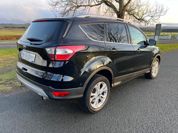 Ford Kuga 2019 commercial 2 seats 385847222