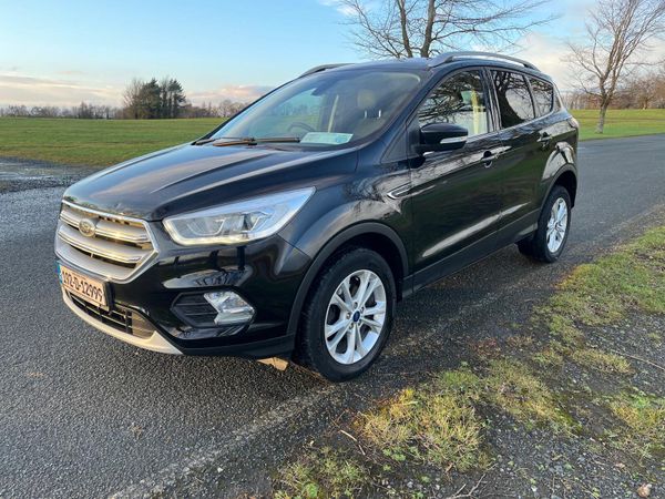 Ford Kuga 2019 commercial 2 seats 385847226