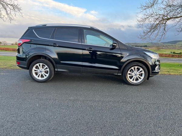 Ford Kuga 2019 commercial 2 seats 385847232