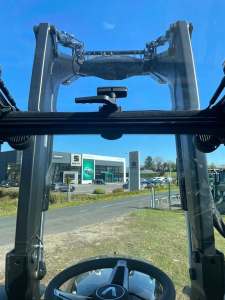 NEW 2026 VALTRA N175 Versu 385848125