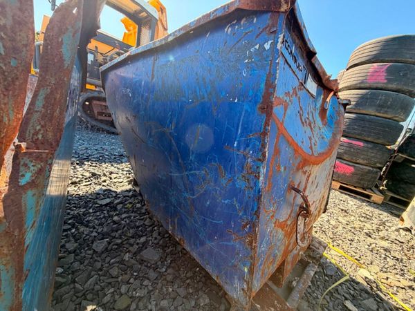 Tipping skip to suit forklift  missing handle 385851022