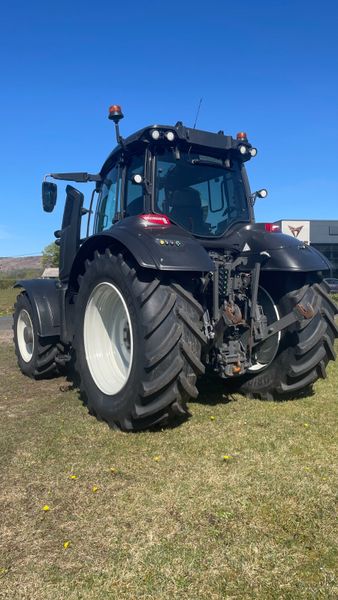 2024 Valtra T235 385852163