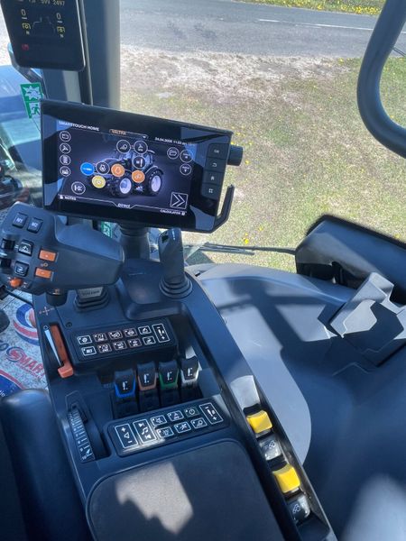 2024 Valtra T235 385852552