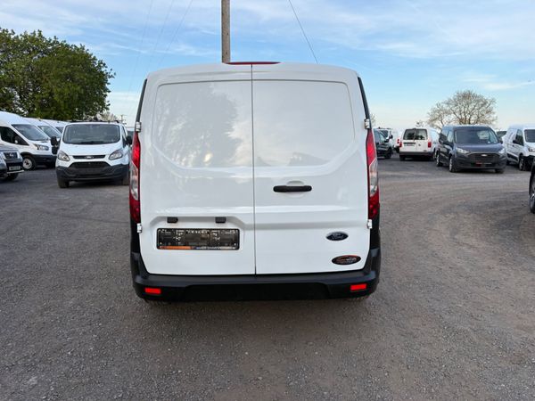Ford Transit Connect 385854174