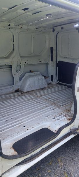 Nissan NV300 2019/Opel Vivaro 385860674