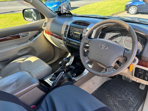 Toyota Land Cruiser 2006 385875250
